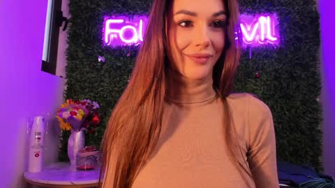 hotfallingdevil online show from 03/24/26, 05:23