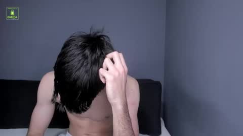 QUENTIN online show from 03/25/26, 06:19