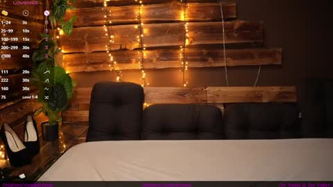 Snapshot of hotfrecklesgirl chatting on 10/20/25, 03:45 hotfrecklesgirl online show from 10/20/25, 03:45