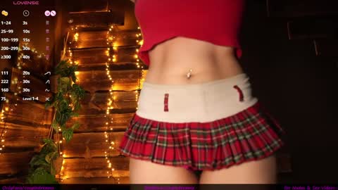 Snapshot of hotfrecklesgirl chatting on 10/29/25, 01:57 hotfrecklesgirl online show from 10/29/25, 01:57