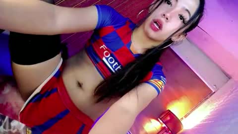 hotfucking_queen1111 online show from 04/23/26, 12:29