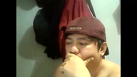 hotfuntasyboy online show from 10/12/25, 05:34