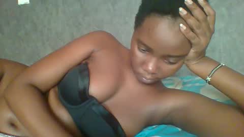 Queen online show from 02/13/25, 12:32