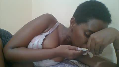 Queen online show from 02/14/25, 04:58