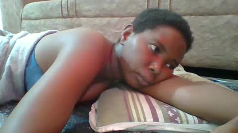 Queen online show from 02/26/25, 10:36