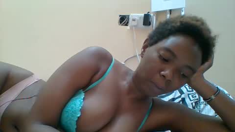 Queen online show from 09/24/25, 07:23