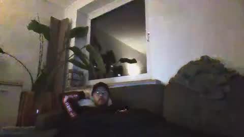 Snapshot of hotguitarplayernaked chatting on 12/25/24, 08:28 hotguitarplayernaked online show from 12/25/24, 08:28