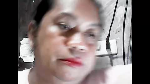 Snapshot of hothadjiee chatting on 10/29/25, 09:33 hardfuckerxxxxx online show from 10/29/25, 09:33