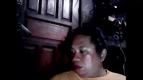 Snapshot of hothadjiee chatting on 11/12/25, 10:09 hardfuckerxxxxx online show from 11/12/25, 10:09