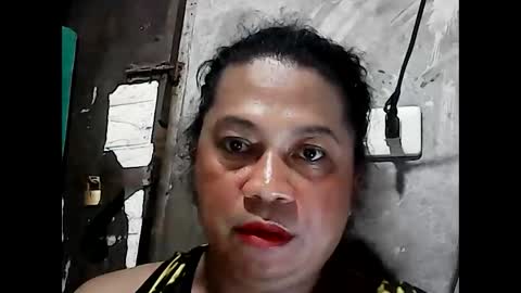 Snapshot of hothadjiee chatting on 11/27/25, 09:11 hardfuckerxxxxx online show from 11/27/25, 09:11