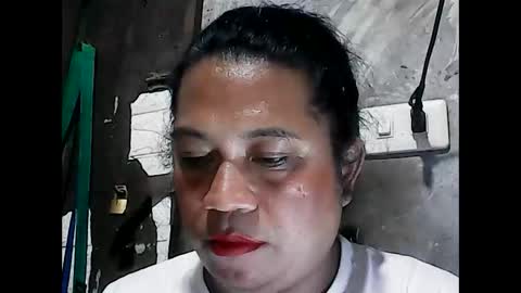 Snapshot of hothadjiee chatting on 12/01/25, 11:04 hardfuckerxxxxx online show from 12/01/25, 11:04