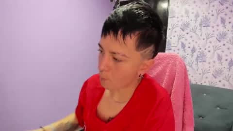 hannah online show from 11/09/25, 02:10