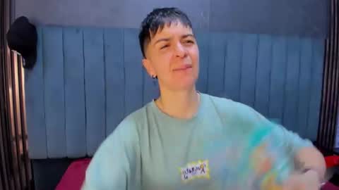 hannah online show from 02/17/26, 02:30