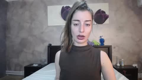 Lia   online show from 02/11/26, 10:09