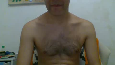 hottitan  twitter Marianoshcam online show from 09/25/25, 08:56