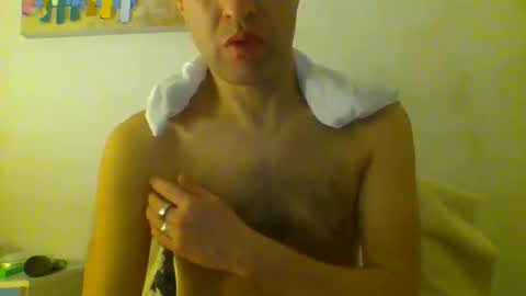 hottitan  twitter Marianoshcam online show from 10/19/25, 03:29