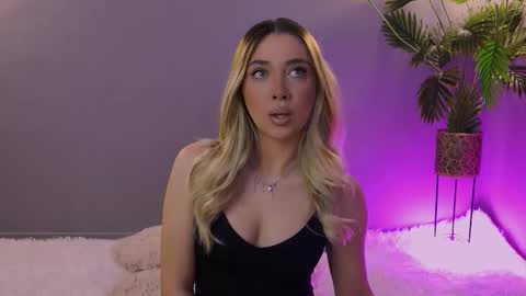 Maria online show from 03/23/26, 03:54