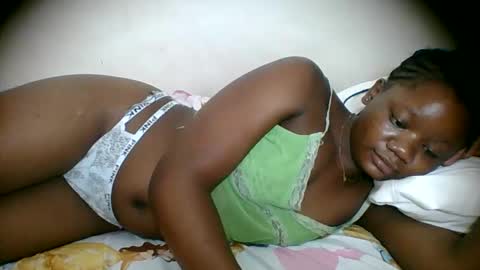 LOYCE online show from 04/22/26, 06:42