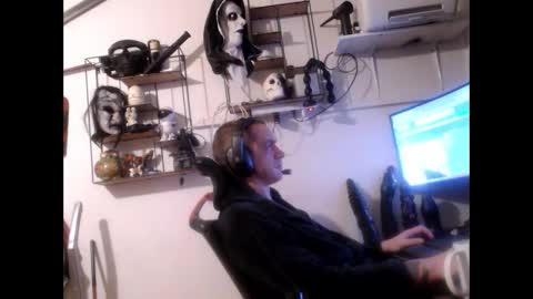 hotkinkytat online show from 02/04/25, 01:56