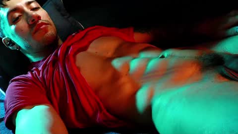 Snapshot of hotlatinking chatting on 02/02/25, 02:48 Hotlatinking online show from 02/02/25, 02:48