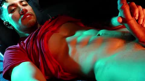 Snapshot of hotlatinking chatting on 03/08/25, 01:50 Hotlatinking online show from 03/08/25, 01:50