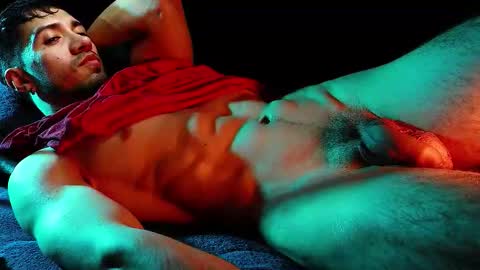 Hotlatinking online show from 03/10/26, 07:13