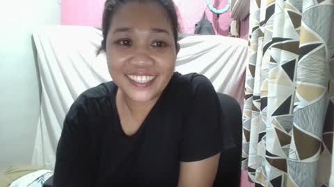 Snapshot of hotlavender chatting on 06/18/26, 11:58 hotlavender online show from 06/18/26, 11:58