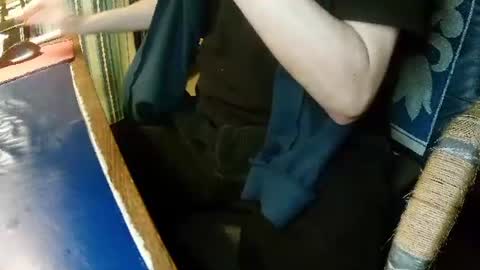 hotleopold online show from 12/22/24, 09:53