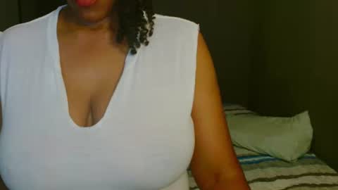 hotlilya online show from 04/20/26, 04:32