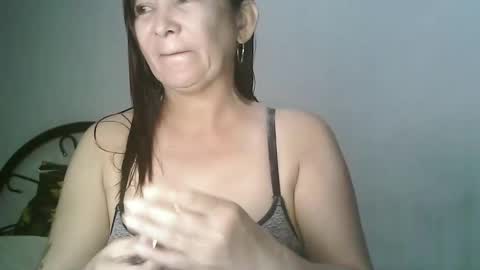 Snapshot of hotmamajen4u chatting on 06/02/26, 11:12 hotmamajen4u online show from 06/02/26, 11:12