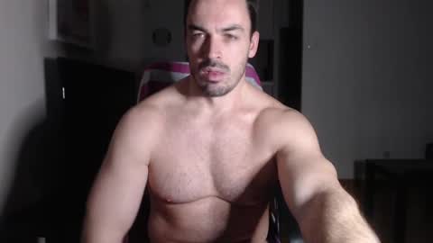Snapshot of hotmanhotman93 chatting on 12/08/24, 06:17 Rick online show from 12/08/24, 06:17