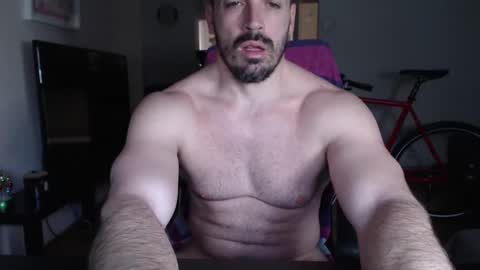 Snapshot of hotmanhotman93 chatting on 01/12/25, 12:55 Rick online show from 01/12/25, 12:55
