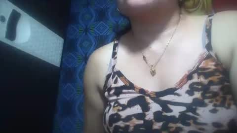 hotmatureladyxxx online show from 11/11/25, 02:00