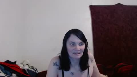 hotmodel1984 online show from 01/08/25, 02:57