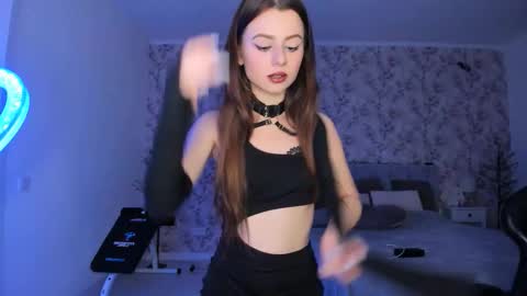 hotmolly_ online show from 02/06/26, 06:00