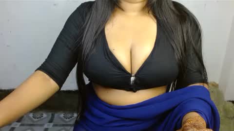 Snapshot of hotmuskan21 chatting on 12/03/24, 05:45 Muskan online show from 12/03/24, 05:45