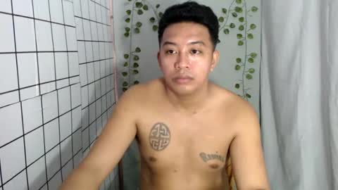 Snapshot of hotnielkhalifa chatting on 09/22/25, 10:56 neilkhalifa online show from 09/22/25, 10:56