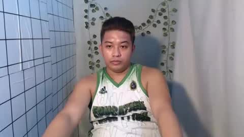 Snapshot of hotnielkhalifa chatting on 11/26/25, 10:38 neilkhalifa online show from 11/26/25, 10:38