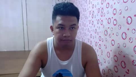 Snapshot of hotnielkhalifa chatting on 04/02/26, 10:46 neilkhalifa online show from 04/02/26, 10:46