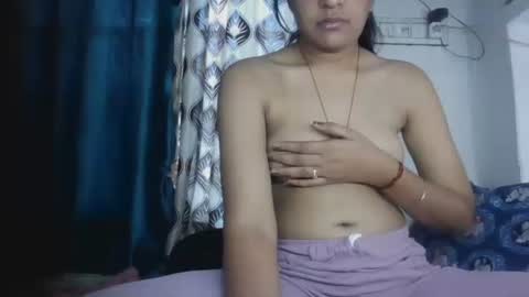 lola online show from 04/12/26, 02:05