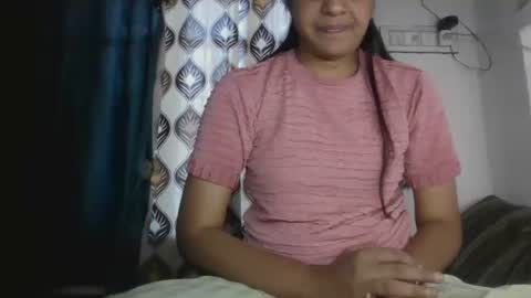 lola online show from 04/18/26, 05:22