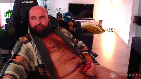 Snapshot of hotokar chatting on 02/06/26, 03:59 Hotokkar online show from 02/06/26, 03:59