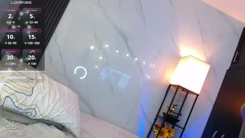 Snapshot of hotpawgmilf chatting on 09/14/25, 06:18 Sussy Bloom online show from 09/14/25, 06:18