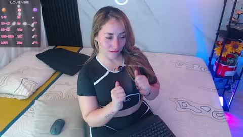 Sussy Bloom  online show from 03/14/26, 06:19