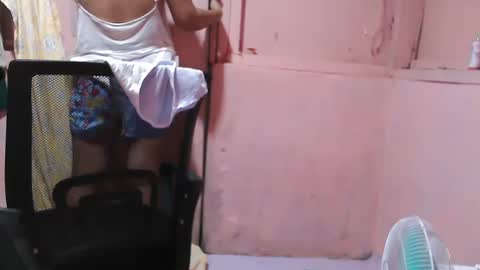 Snapshot of hotpink4u04 chatting on 03/02/25, 11:09 hotpink4u04 online show from 03/02/25, 11:09