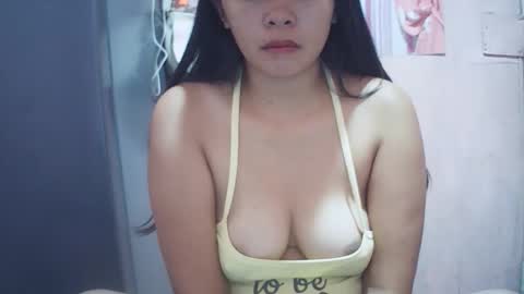 Snapshot of hotpink4u04 chatting on 10/30/25, 10:10 hotpink4u04 online show from 10/30/25, 10:10