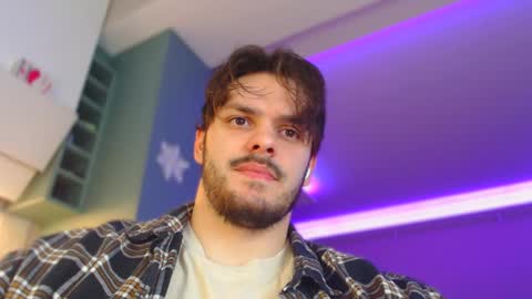 Snapshot of hotpolishsausage chatting on 02/01/25, 12:40 Jason online show from 02/01/25, 12:40