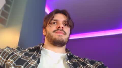 Snapshot of hotpolishsausage chatting on 02/16/25, 03:26 Jason online show from 02/16/25, 03:26