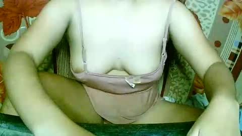 hotpussy_lipsxx69 online show from 01/12/26, 02:28