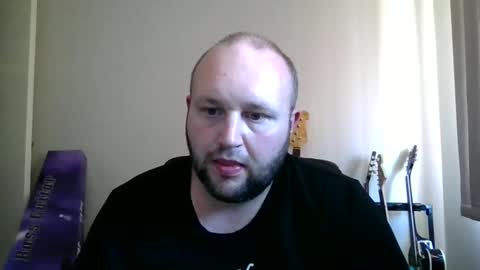 hotrodder323 online show from 02/12/25, 04:23